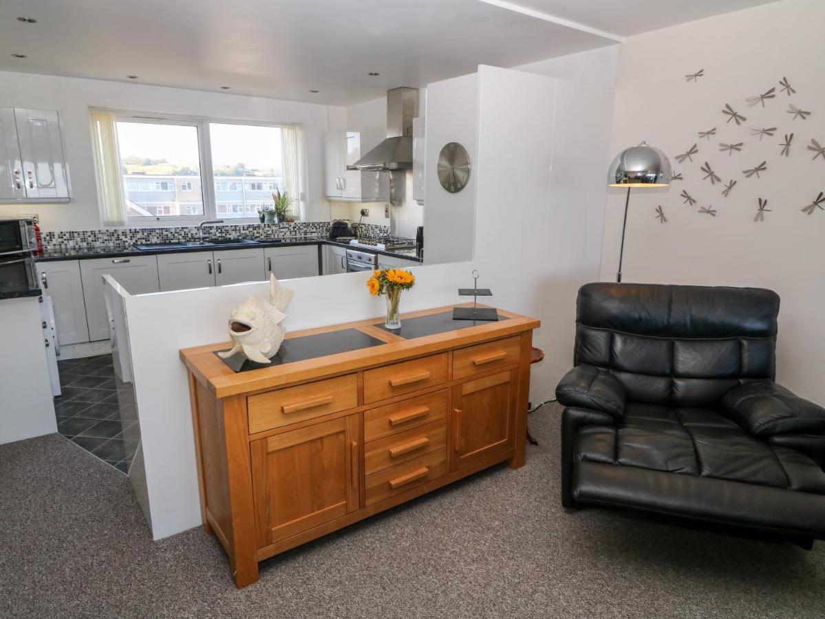 Sea View Apartment Pwllheli Dış mekan fotoğraf